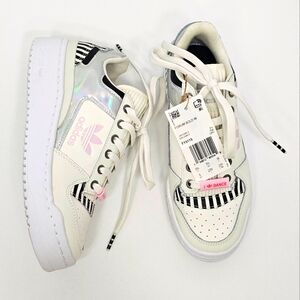 NWT Adidas Forum Bold W I Love Dance Women's Sneaker - Size 5 - BlackPink